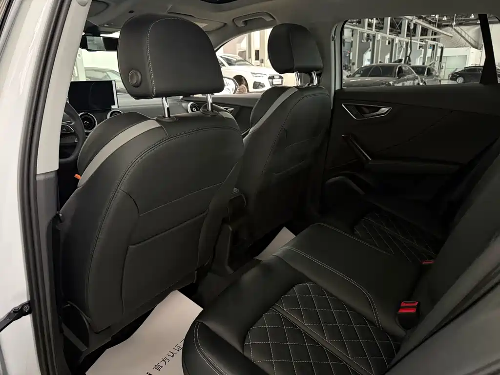 Audi Q2L — миниатюра 7