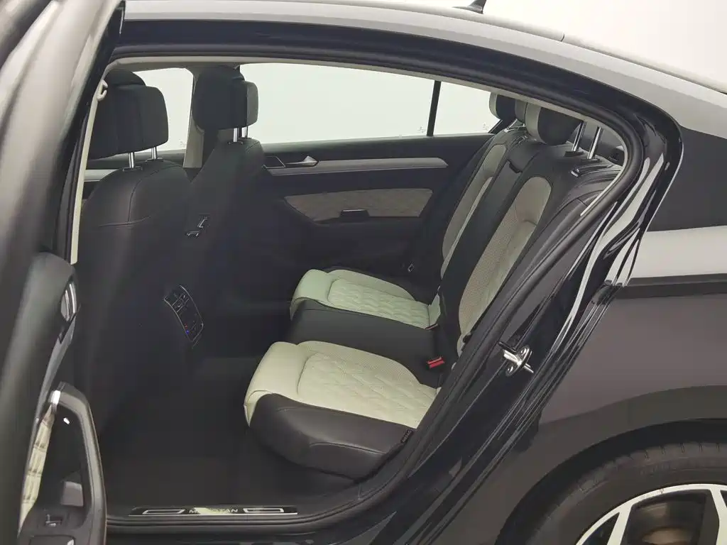Volkswagen Magotan — миниатюра 15