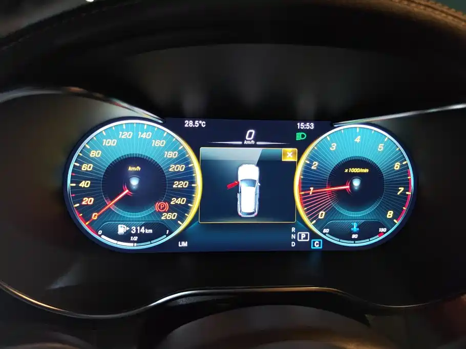 Mercedes-Benz GLC — миниатюра 14
