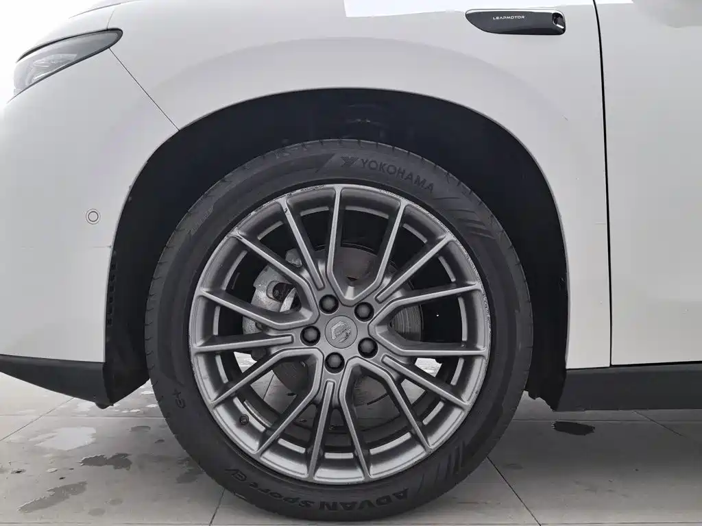 Leapmotor Leapmotor C10 — миниатюра 17
