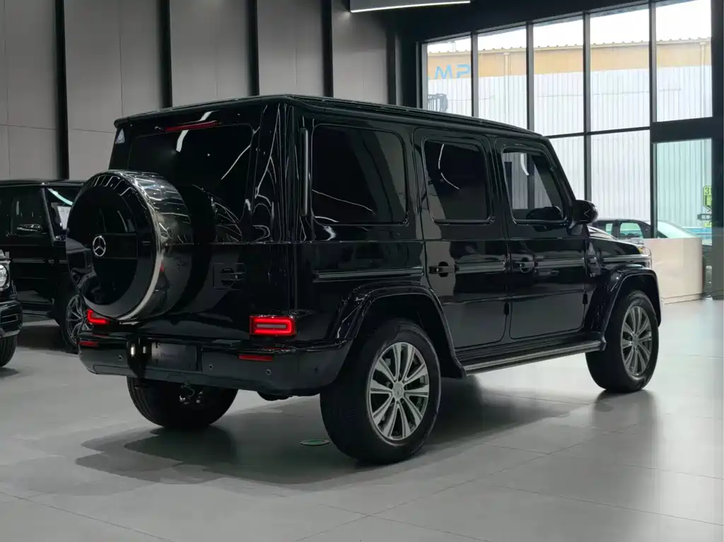 Mercedes-Benz G-Class — миниатюра 8