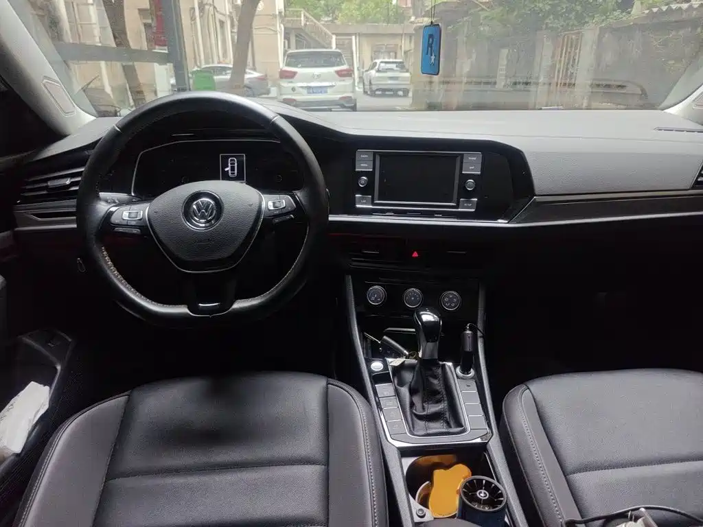 Volkswagen Sagitar — миниатюра 13