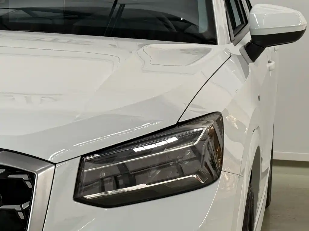 Audi Q2L — миниатюра 10