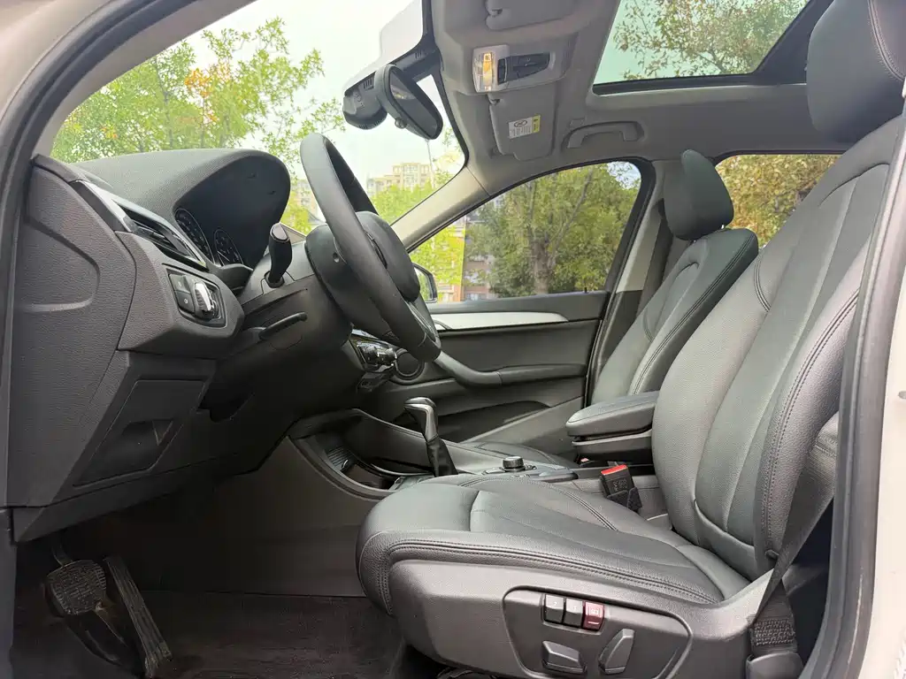 BMW X1 — миниатюра 9