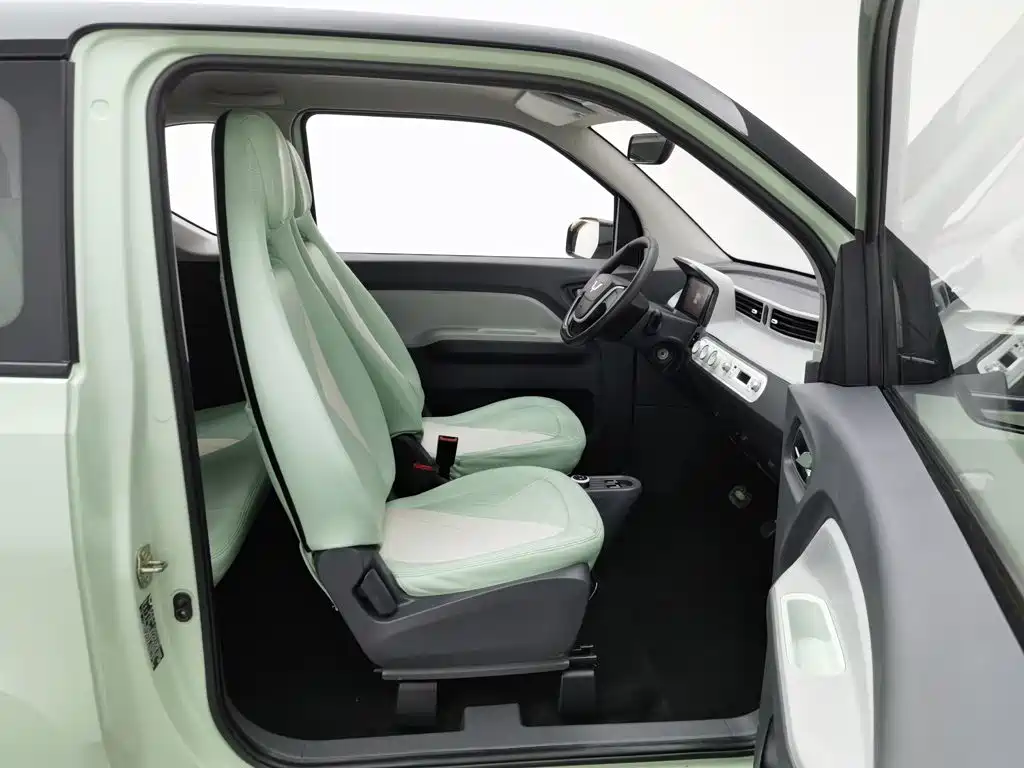 Wuling MINIEV — миниатюра 23