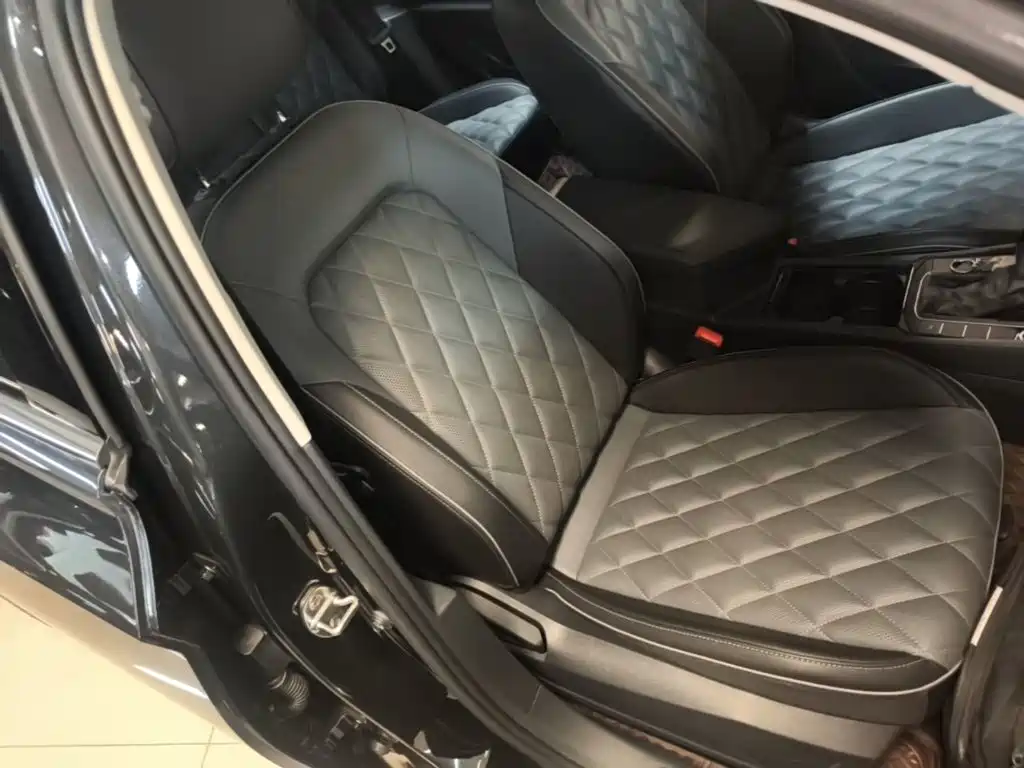Volkswagen Sagitar — миниатюра 25