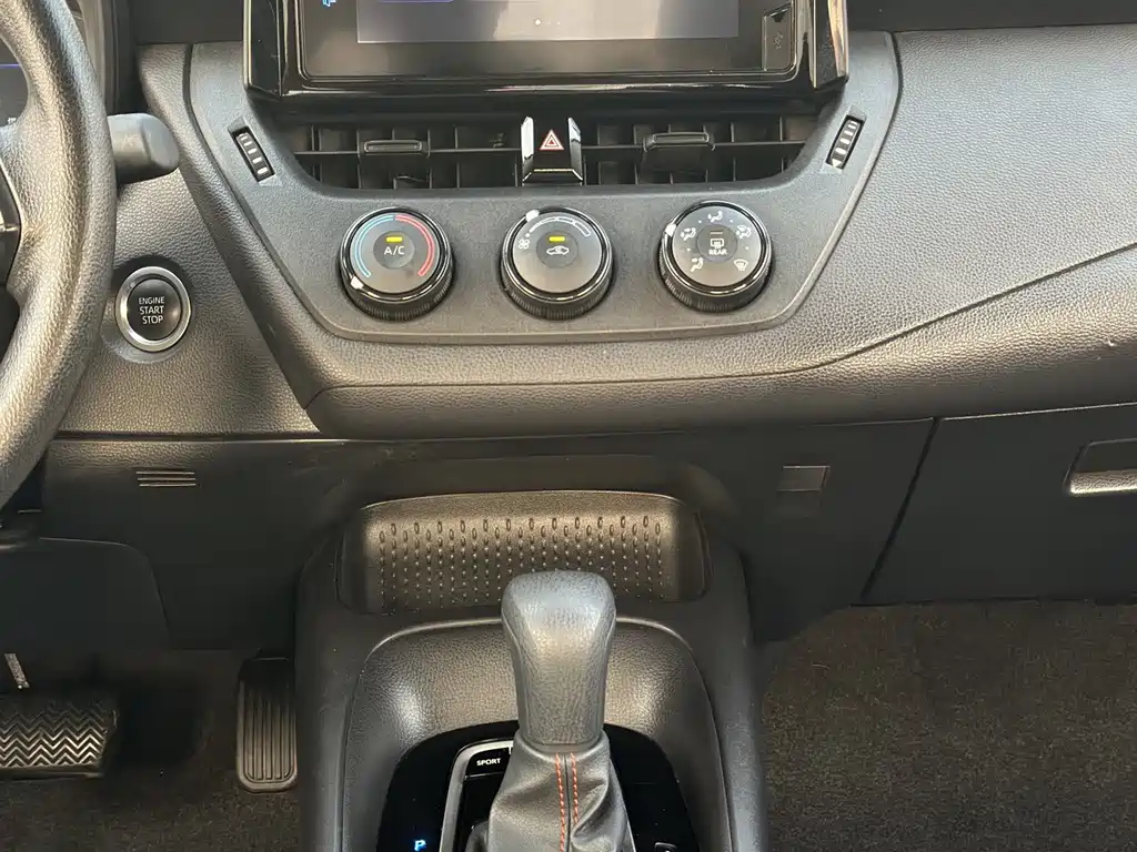 Toyota Corolla — миниатюра 18