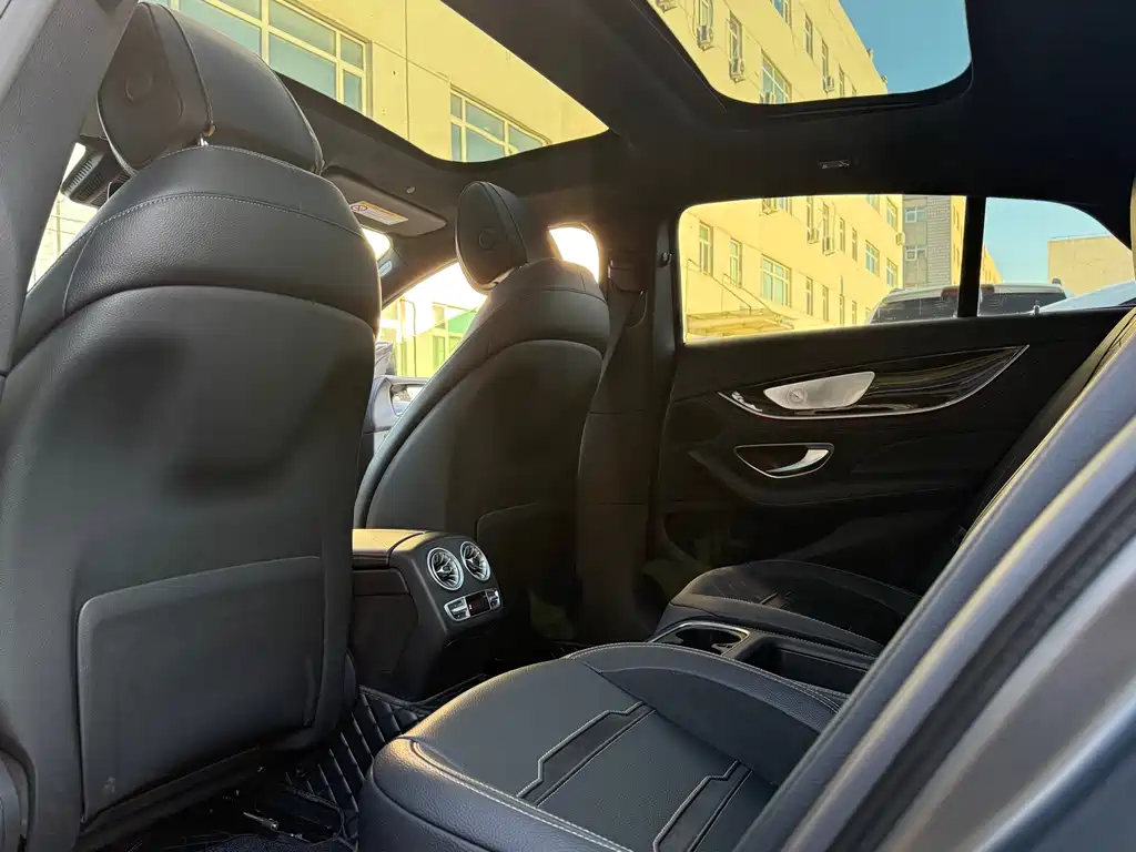 MERCEDES-BENZ AMG GT