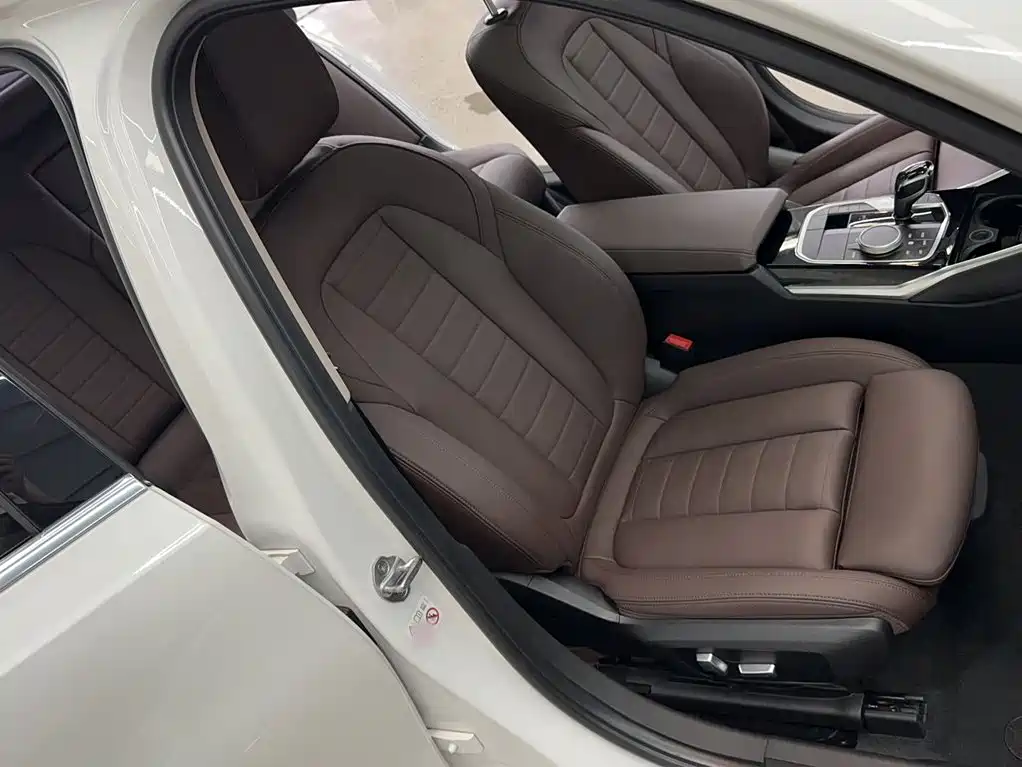 BMW 3 Series — миниатюра 2