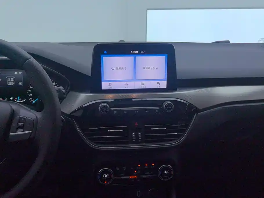Ford Focus — миниатюра 13