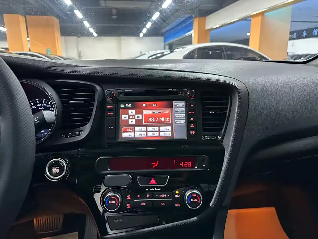 Kia K5 — миниатюра 11