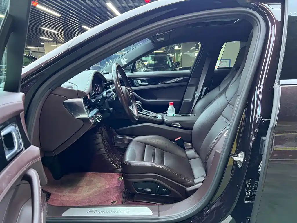 Porsche Panamera — миниатюра 6