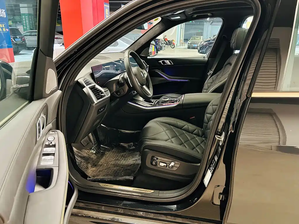 BMW X5 — миниатюра 11