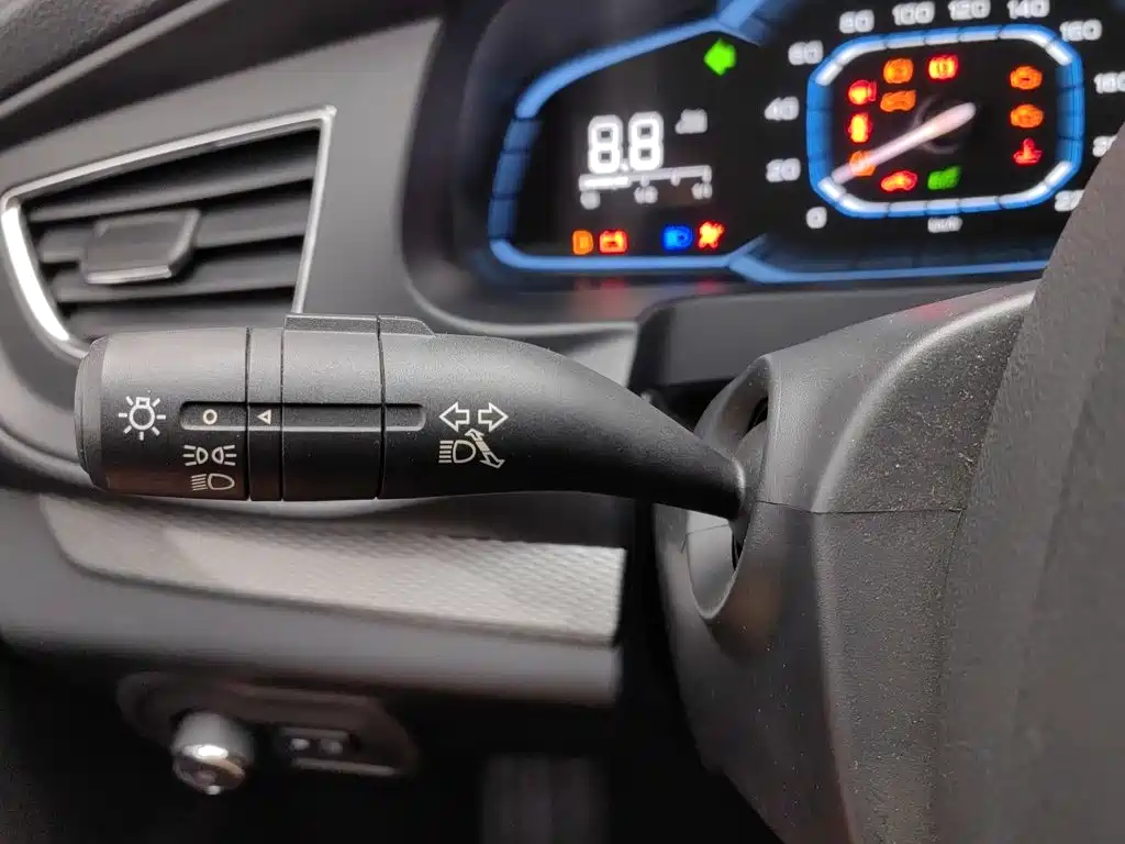 Roewe 360 — миниатюра 21