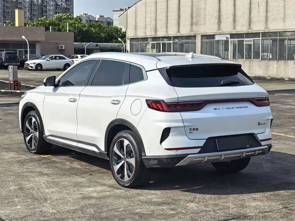 BYD PLUS New Energy — миниатюра 3