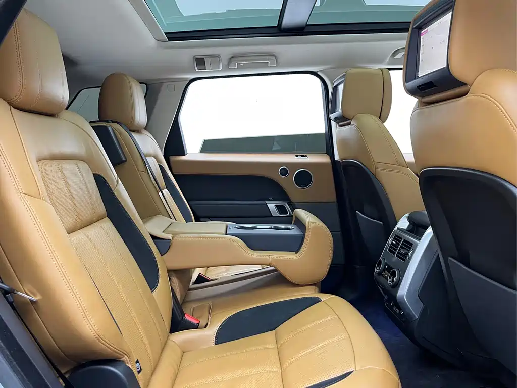 Land Rover Sport — миниатюра 12
