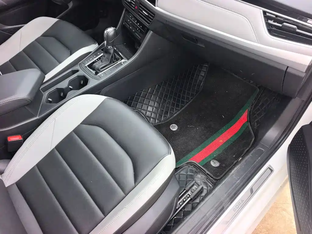 Volkswagen Bora — миниатюра 13
