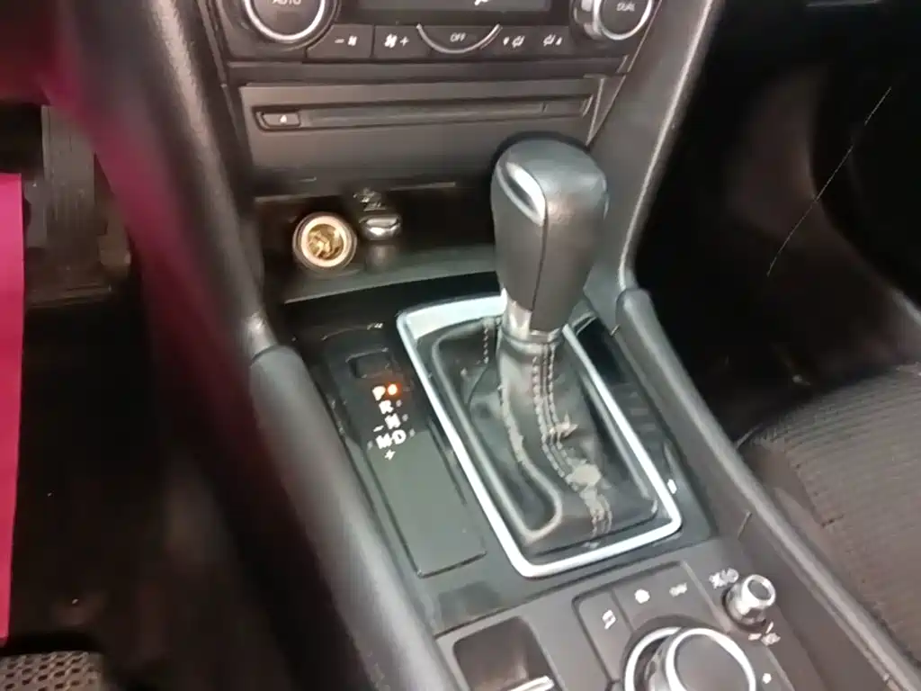 Mazda 3 Axela — миниатюра 14