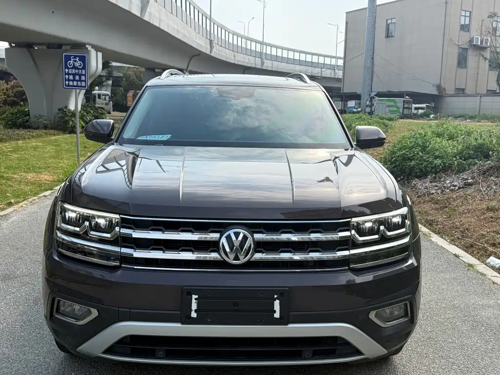Volkswagen Teramont — миниатюра 2