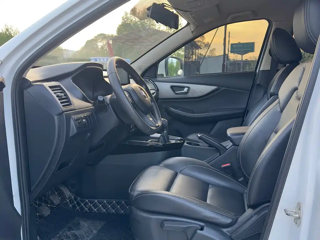 Fengon S560 1.8L Manual Comfort Type 7 seats, фото 5