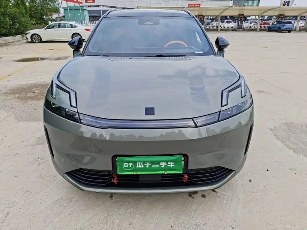 Lynk & Co 08 EM-P — миниатюра 3