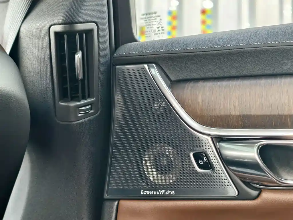Volvo V90 — миниатюра 22