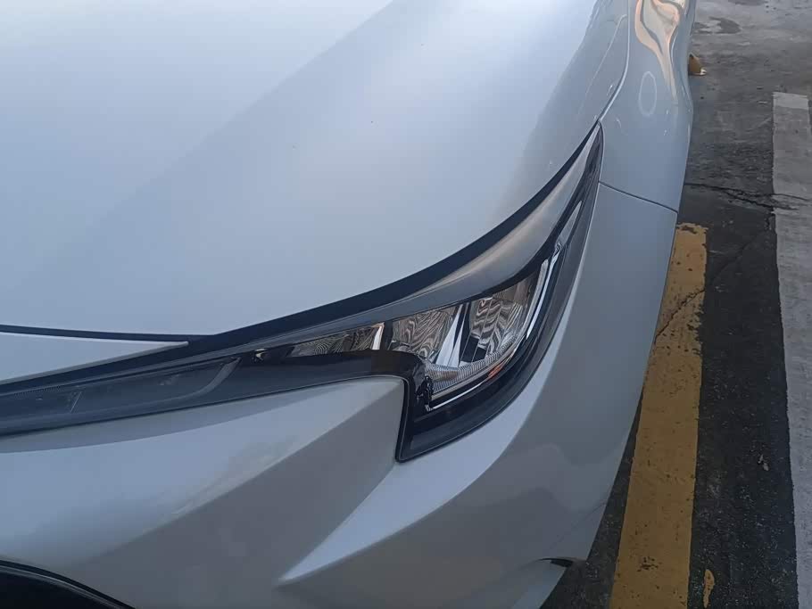 Toyota Levin 1.2 л 2022 г. Белый, пробег 35200 км