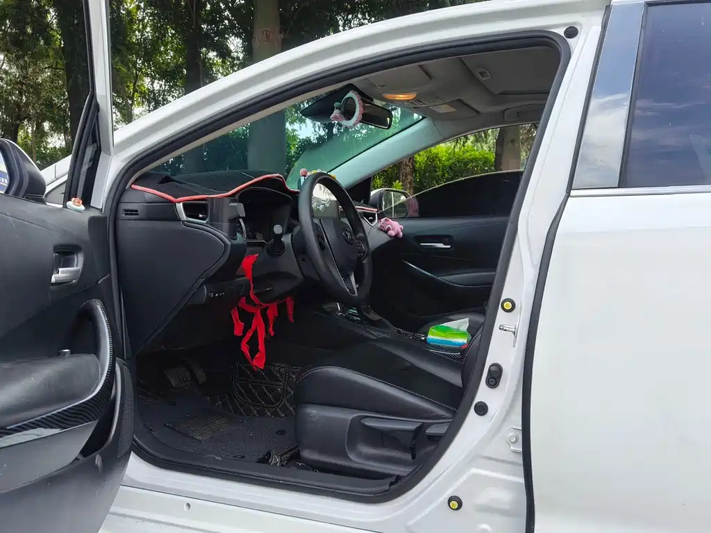 Toyota Corolla — миниатюра 7