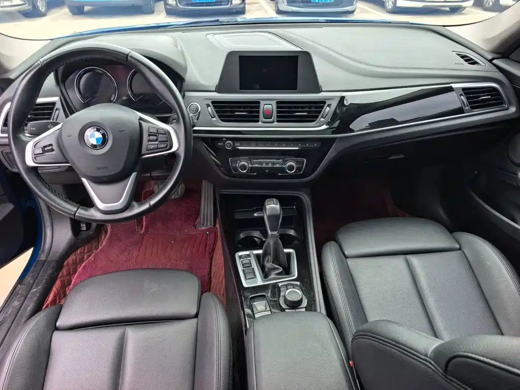BMW 1 Series — миниатюра 10