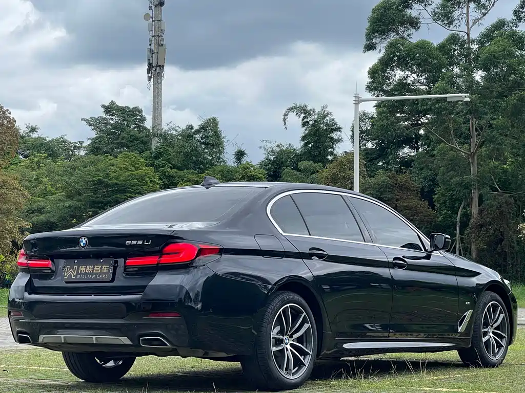 BMW 5 Series 5 2022 525Li M Sport