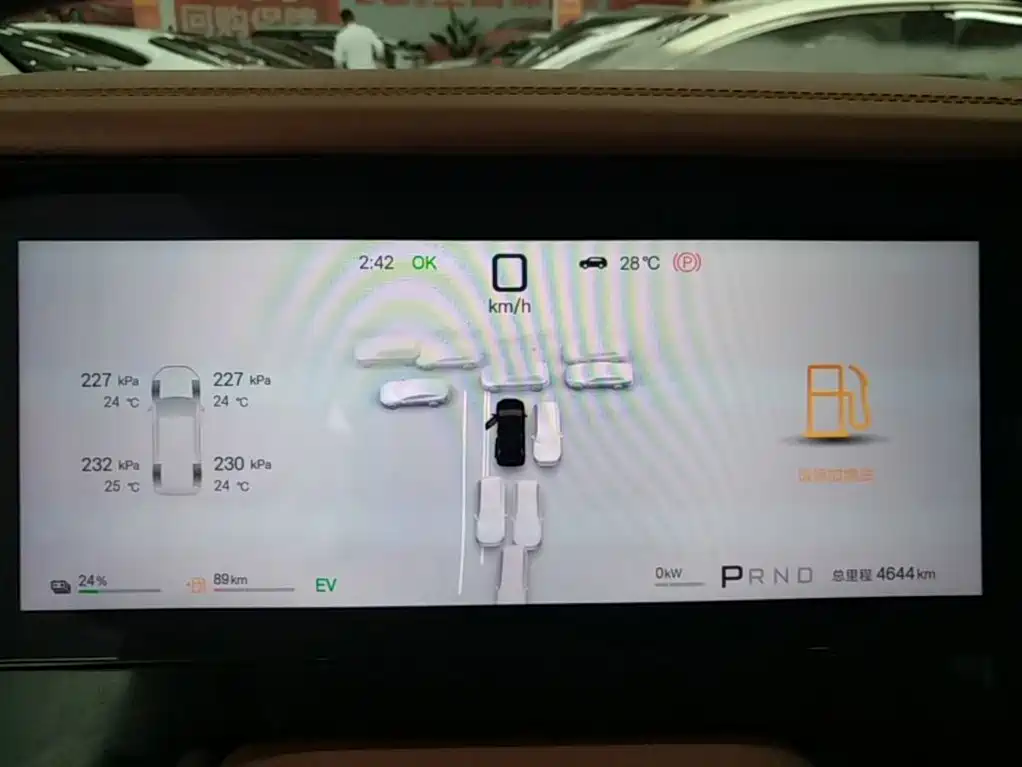 BYD Xia — миниатюра 12