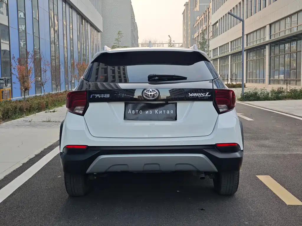 TOYOTA YARIS L ZHIXUAN