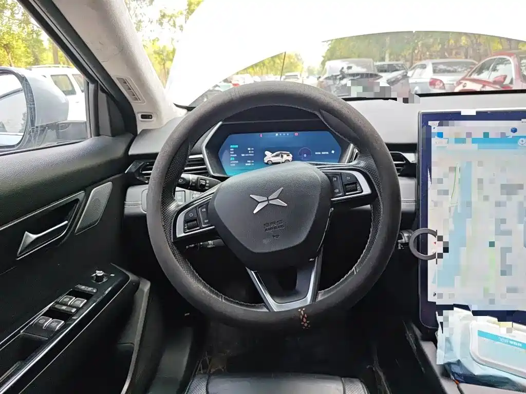 XPeng G3 — миниатюра 11