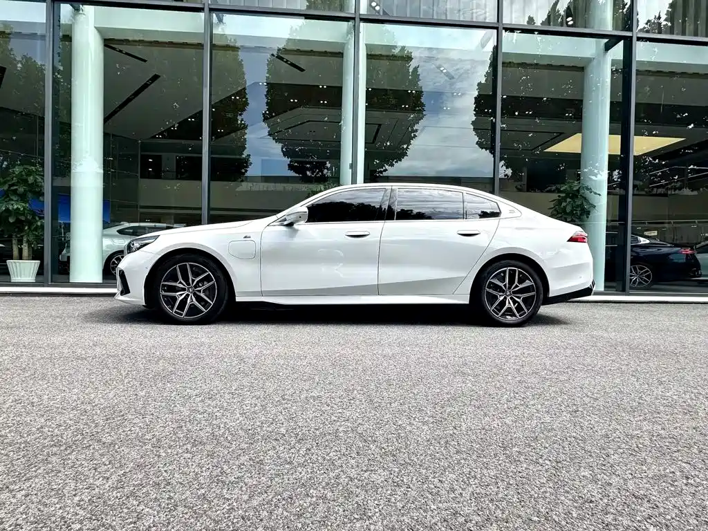 BMW i5 2024 eDrive 35L Premium M Sport