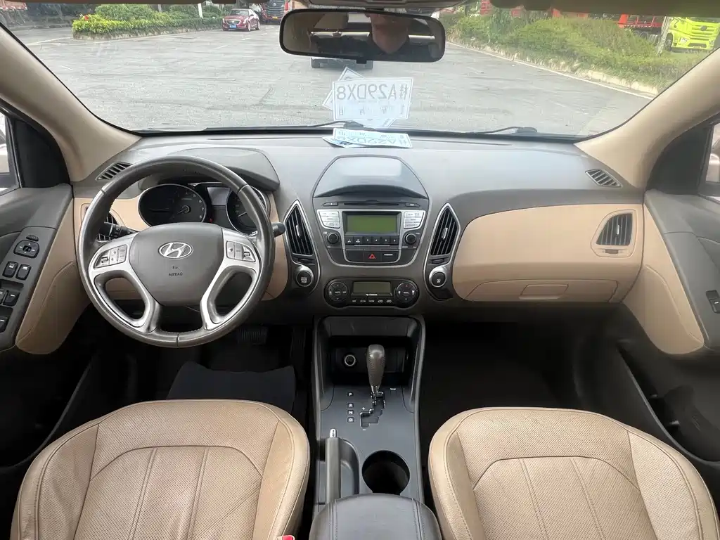 Hyundai ix35 — миниатюра 9