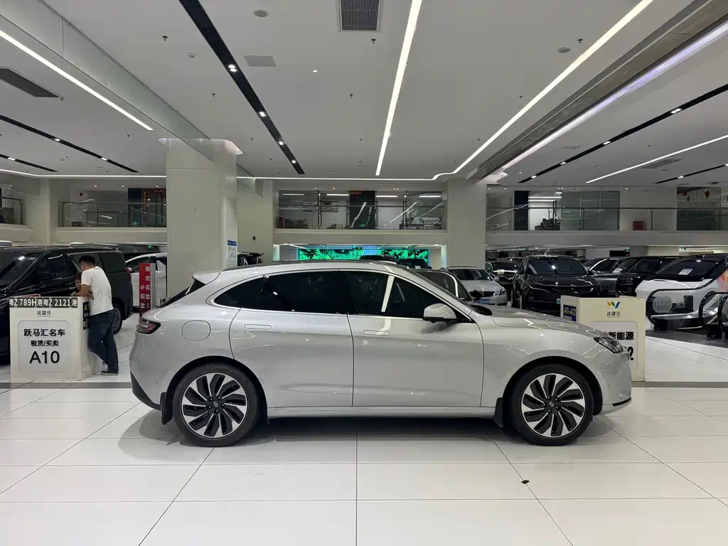 AITO AITO M5 — миниатюра 3