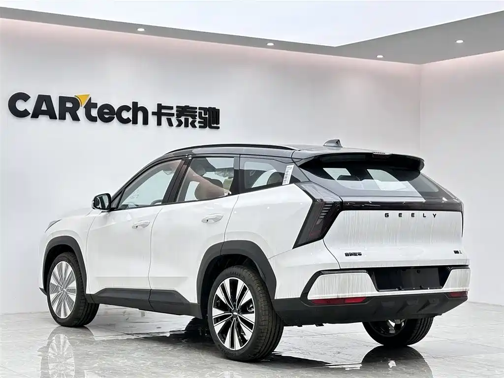 Geely Boyue L L 2025 1.5TD DCT