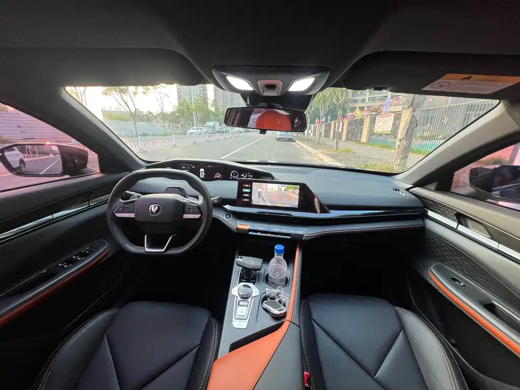 Changan UNI-V — миниатюра 5