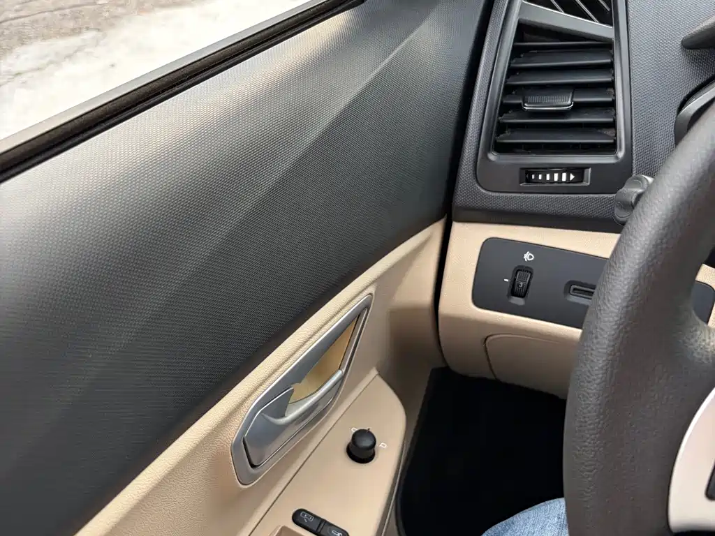 Chery Fengyun 2 — миниатюра 18