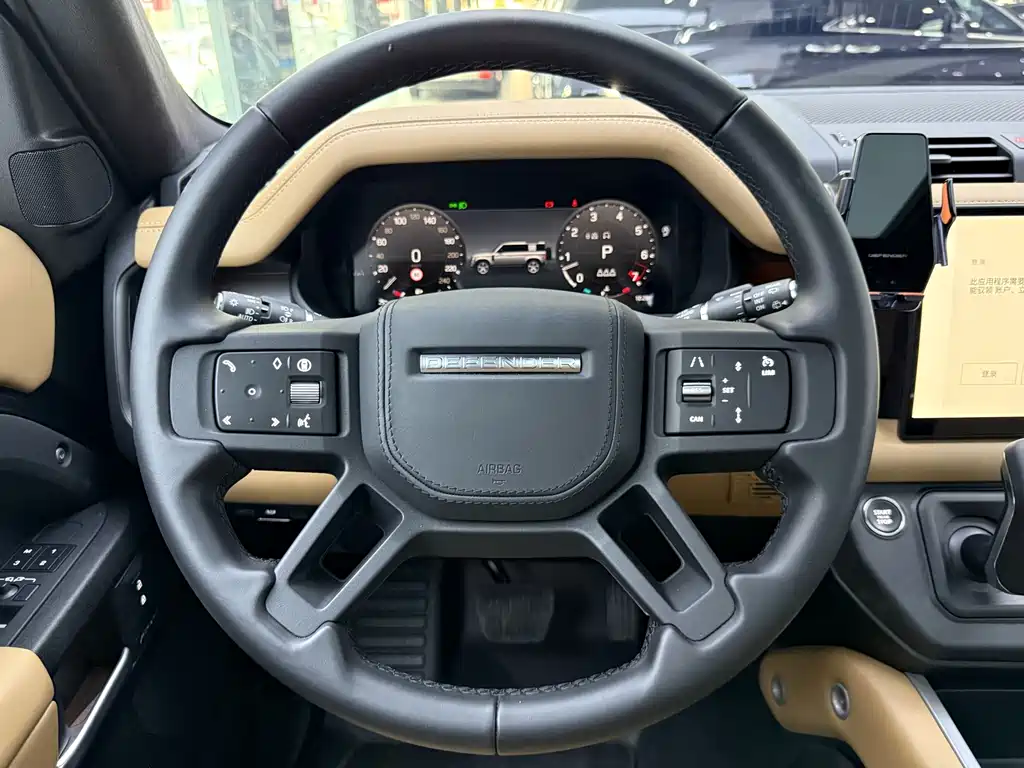 Land Rover Land Rover Defender 2025 110 3.0T P400 X-Dynamic HSE