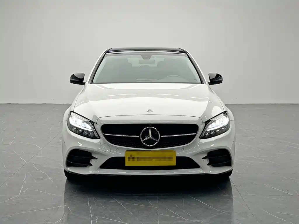 Mercedes-Benz C-Class — миниатюра 2