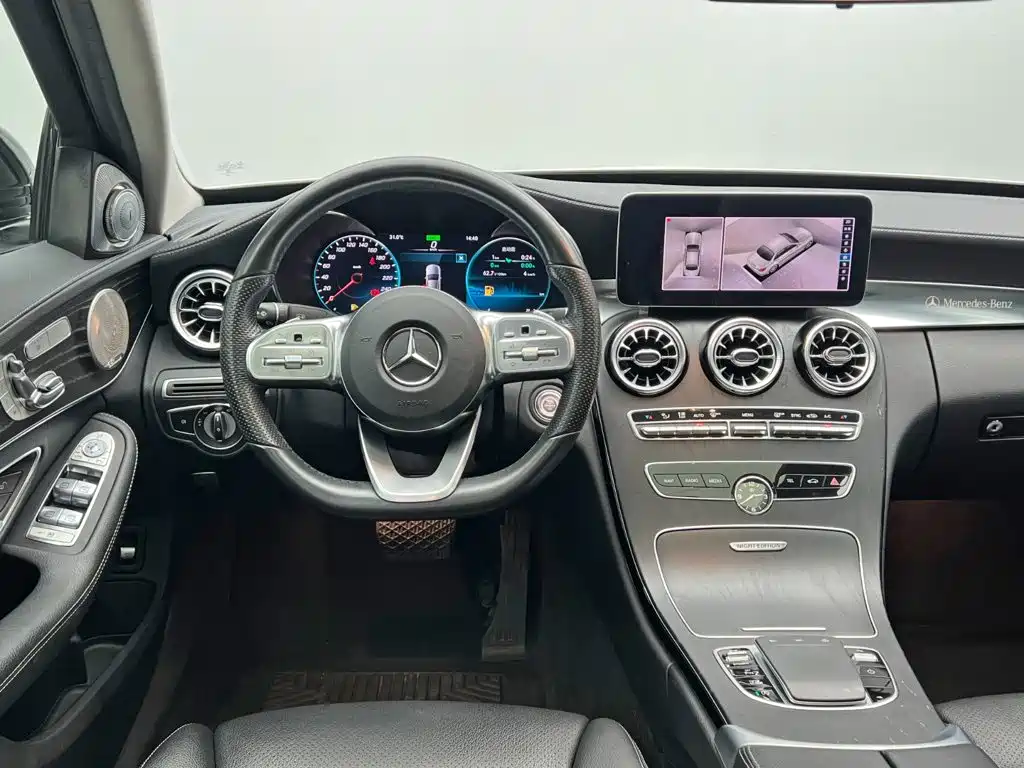 Mercedes-Benz C-Class — миниатюра 20