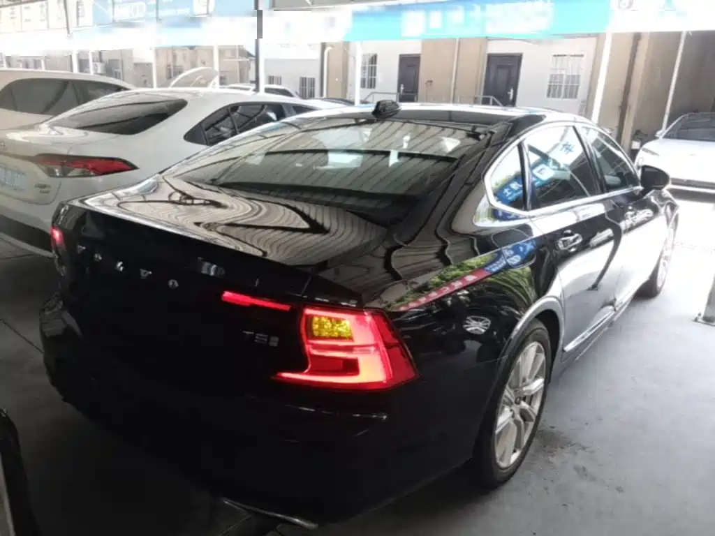 Volvo S90 2020 T5 Luxury