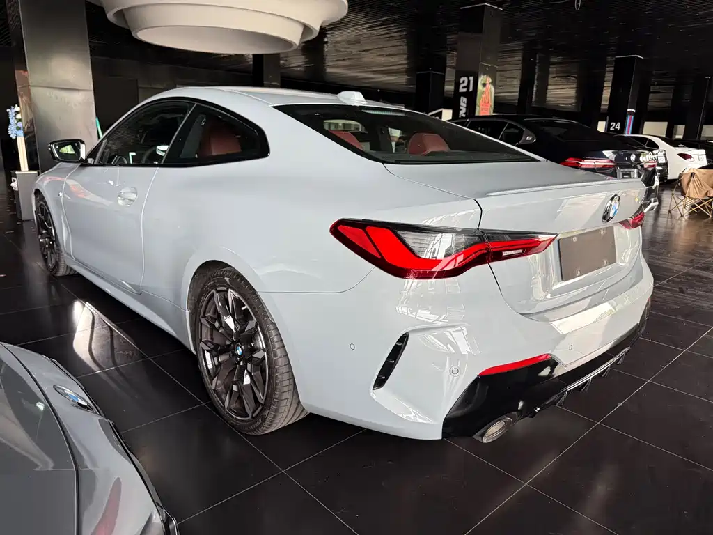 BMW 4 Series — миниатюра 15