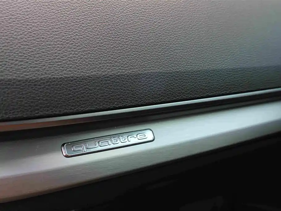 Audi Q5L 2020 40 TFSI Fashion