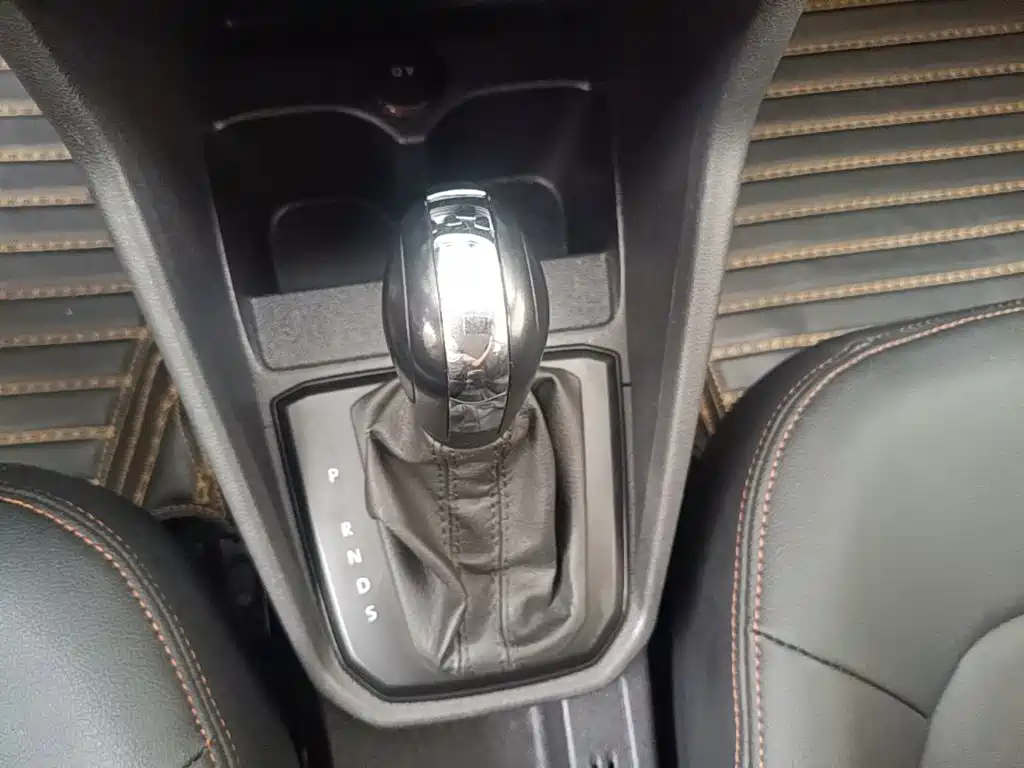 Volkswagen Jetta — миниатюра 14