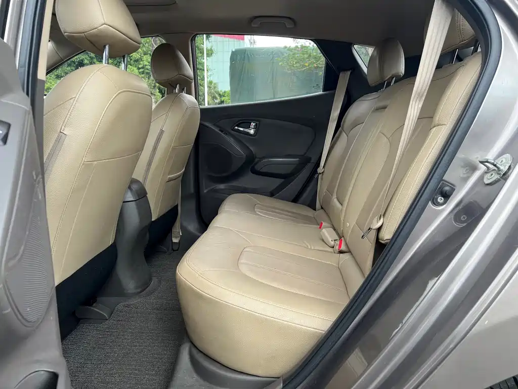 Hyundai ix35 — миниатюра 8