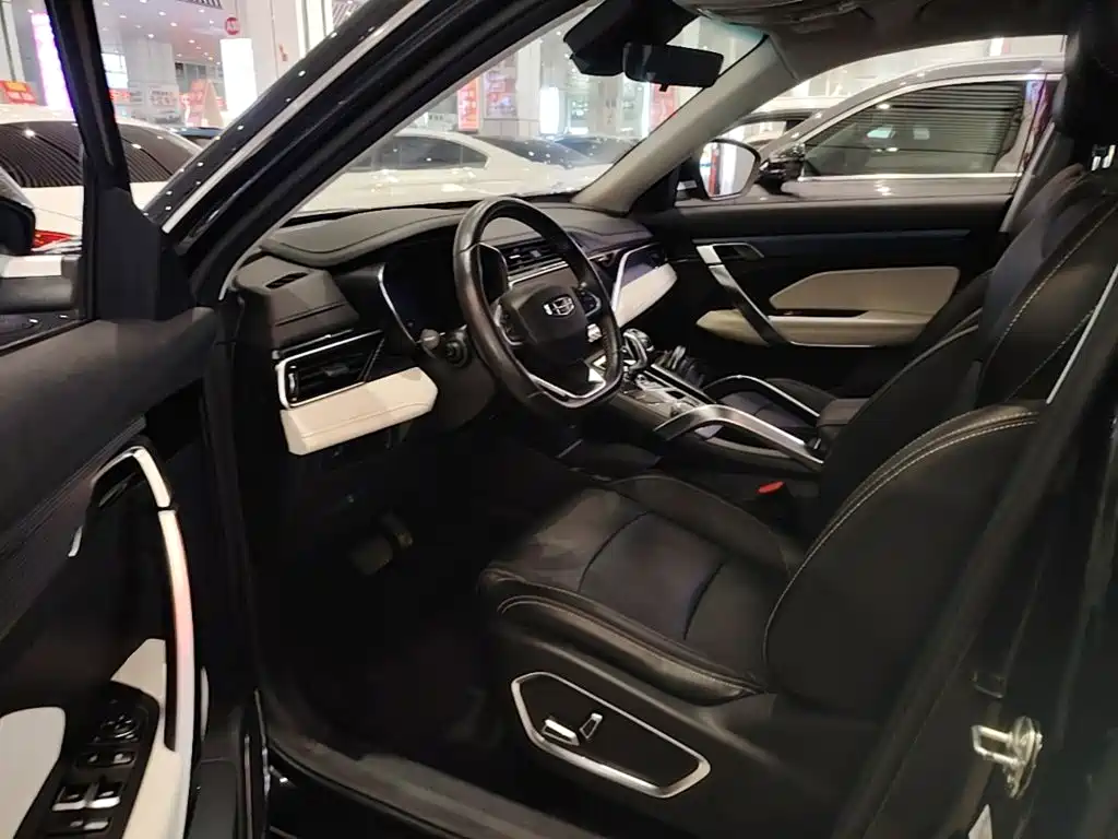 Geely Boyue — миниатюра 16