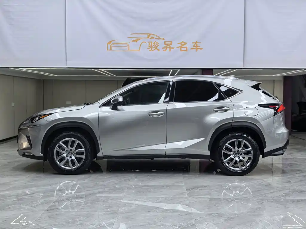 Lexus NX — миниатюра 7