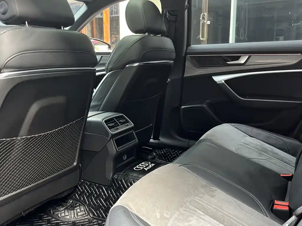 Audi A6L — миниатюра 8